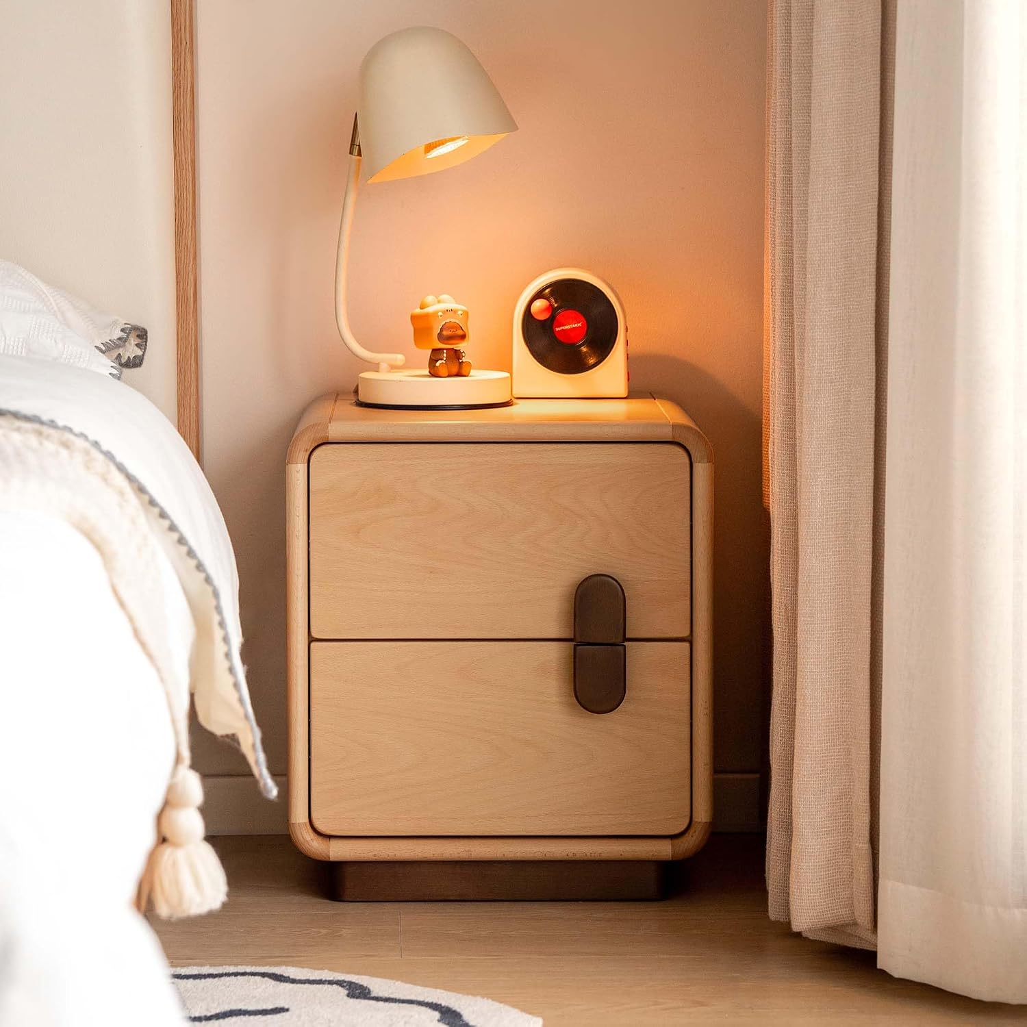 Solidna, drewniana szafka nocn – Solid Wood Nightstand 2 Drawers recenzja i cena
